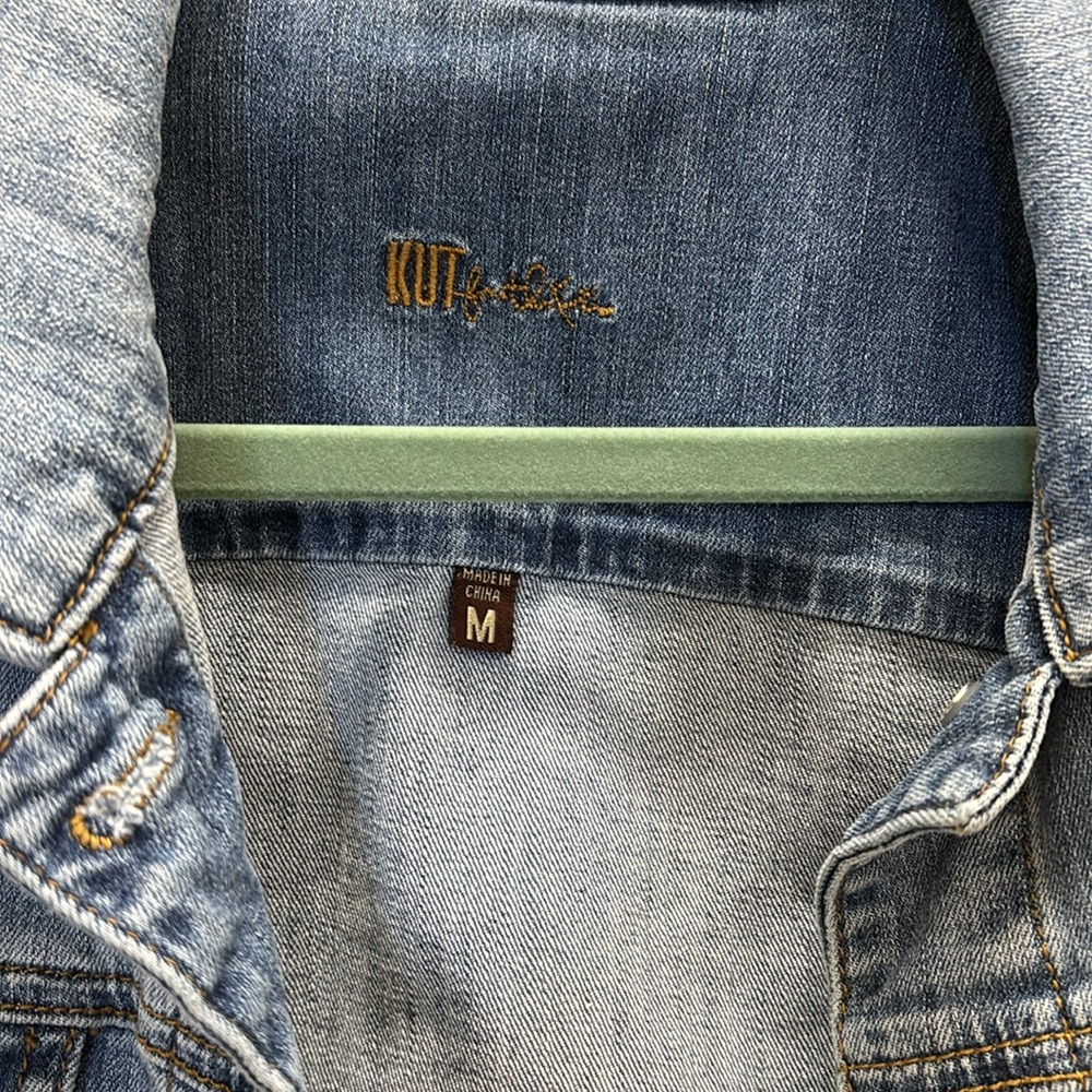 Jean Jacket☎️💋 - Picture 6 of 7